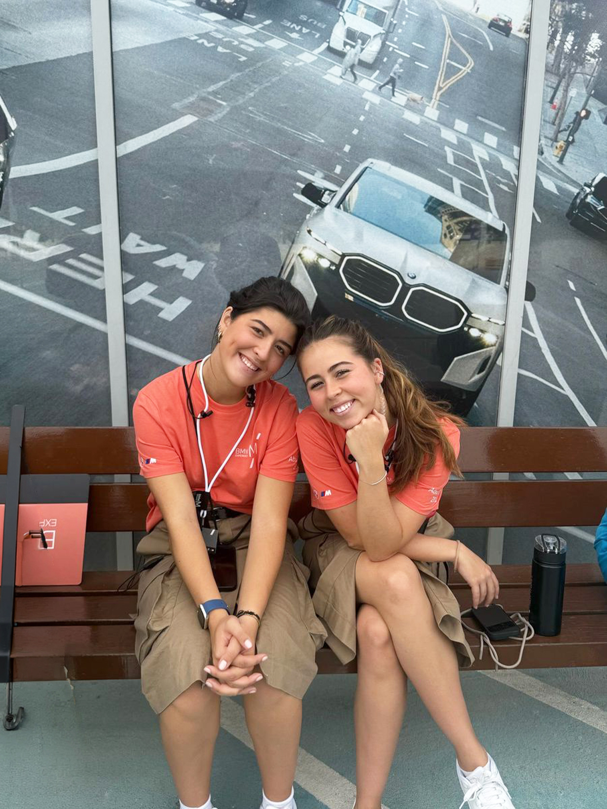 Duas colaboradoras Masterpromo na BMW M Experience